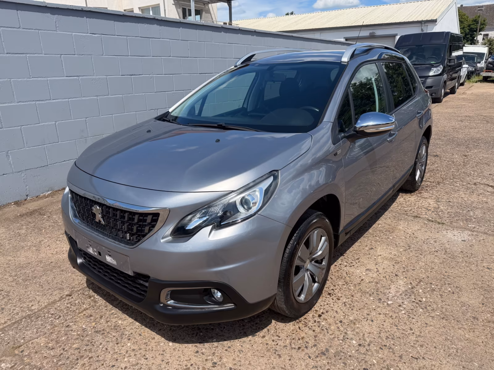 Peugeot 2008 Style 1.6 HDI*Euro6*Klima*Navi*Facelift