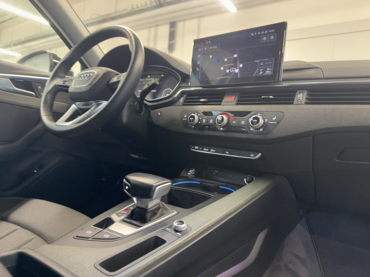Audi A4 - Bild 14