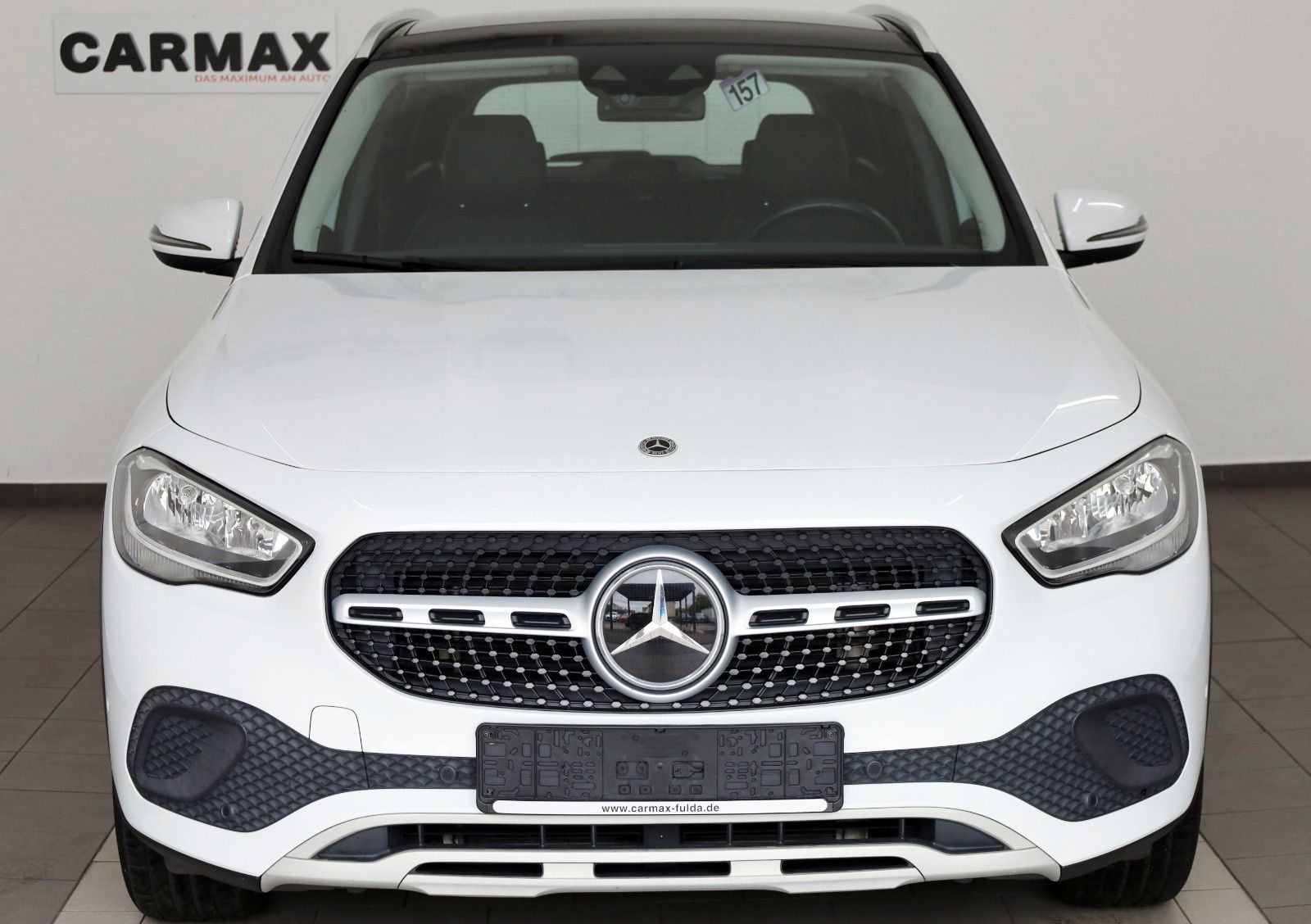 Fahrzeugabbildung Mercedes-Benz GLA 200 d,T.Leder,Navi,LED,Kamera,ACC,Panor.,AHK