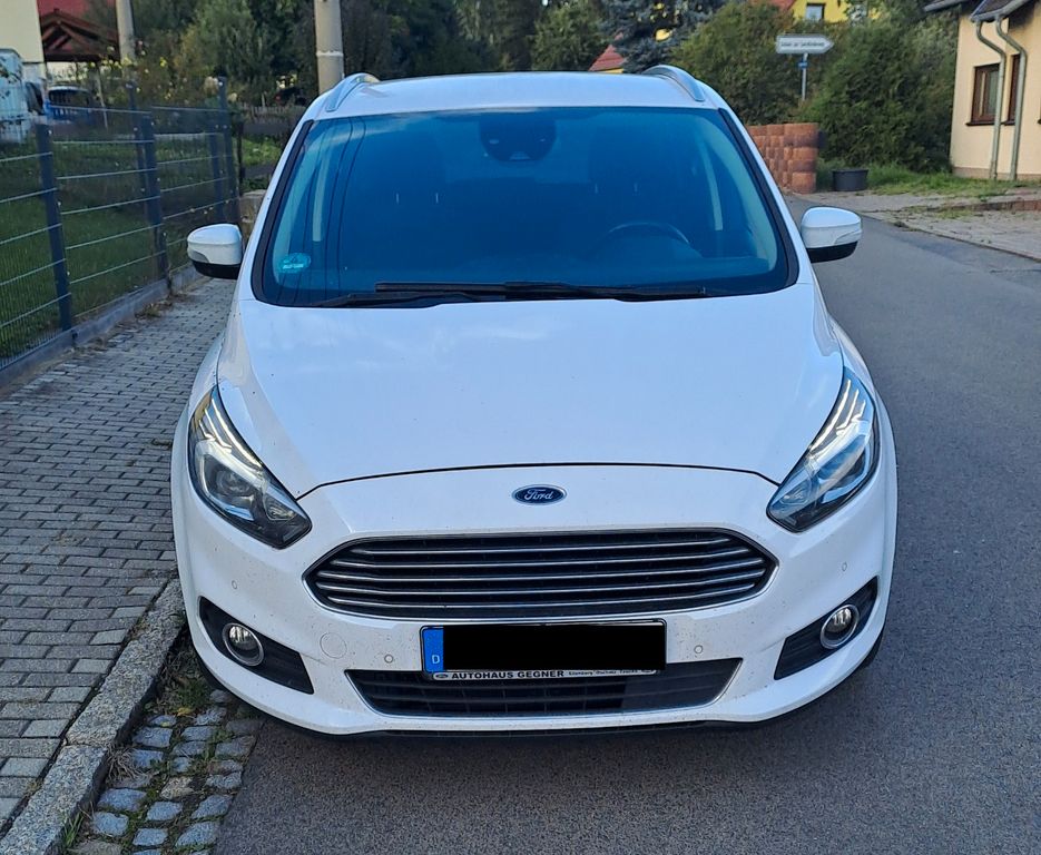 Image of Ford S-Max