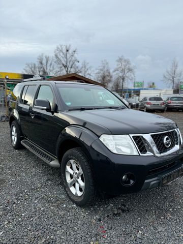 Nissan Pathfinder 2.5(Automatik,7 Sitze,Euro5)