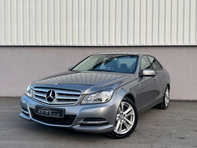 Mercedes-Benz C 180 CGI 2. HAND AUTOMATIK NAVI PDC 8FACH