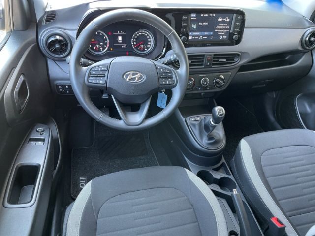 Fahrzeugabbildung Hyundai i10 1.0 Edition 30 Klimaanlage, Sitzheizung, DAB
