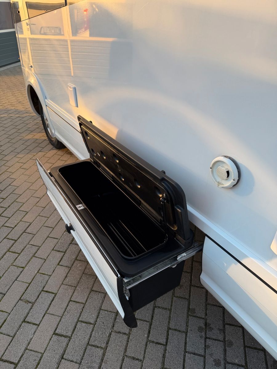 Fahrzeugabbildung Niesmann + Bischoff Arto 85 E