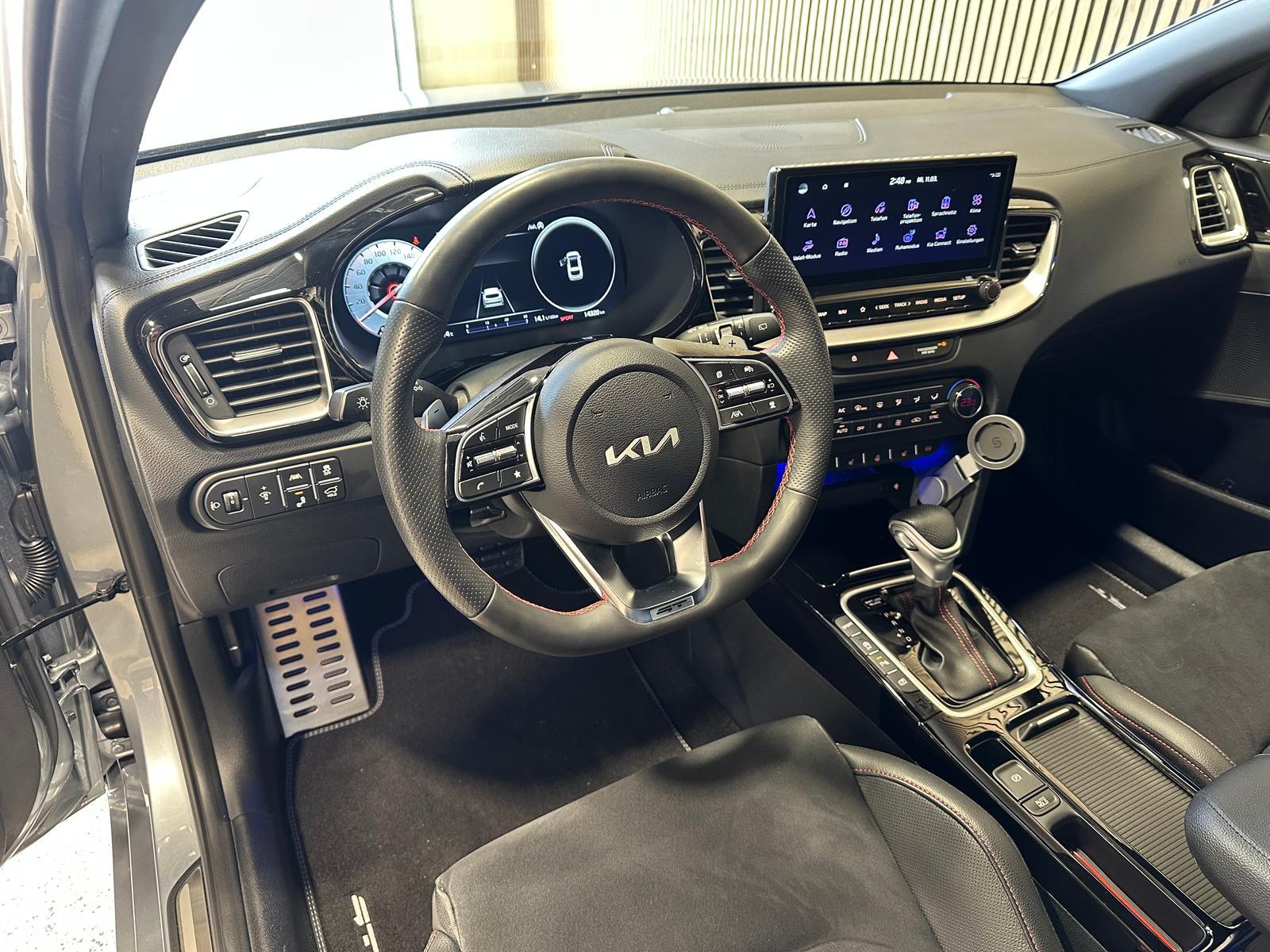 Kia ProCee'd 1.6 T-GDI DCT GT Pano|Maxton|Bastuck|Wa