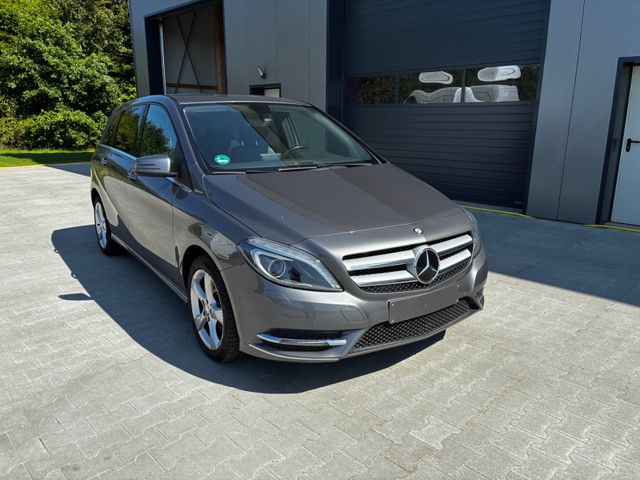 Mercedes-Benz B 180 CDI NAVI+KLIMA+TÜV/AU NEU+SERV NEU+1-HAND