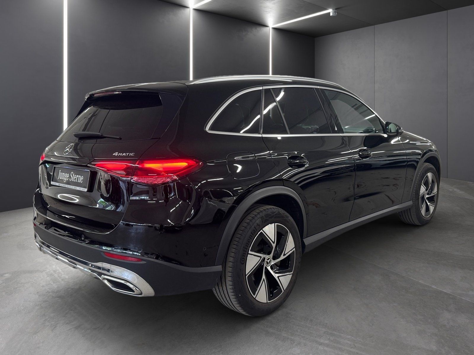 Fahrzeugabbildung Mercedes-Benz GLC 300 e 4M Avantg*360*AHK*Distronic*Memory*LED