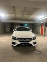 Mercedes-Benz E 200 4MATIC Autom. - - Mercedes-Benz E 200 Gebrauchtwagen in Nürnberg