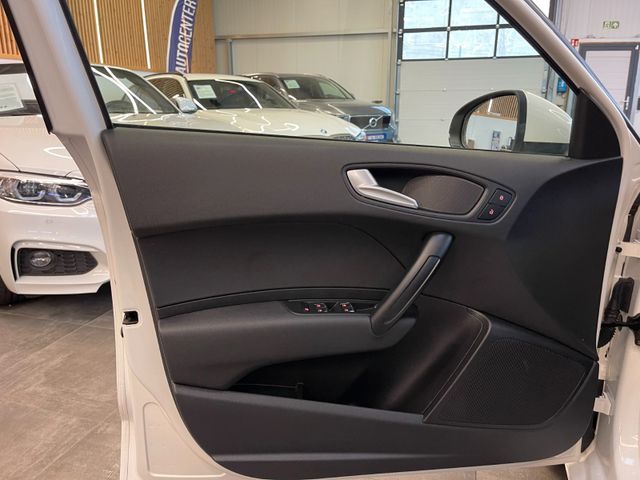 MYAUTOCENTER – Gebraucht- und Jahreswagen mit Werkstattservice in Pfaffenhofen Audi A1 Sportback basis *2. Hand*Klima*Navi*PDC*SHZ*