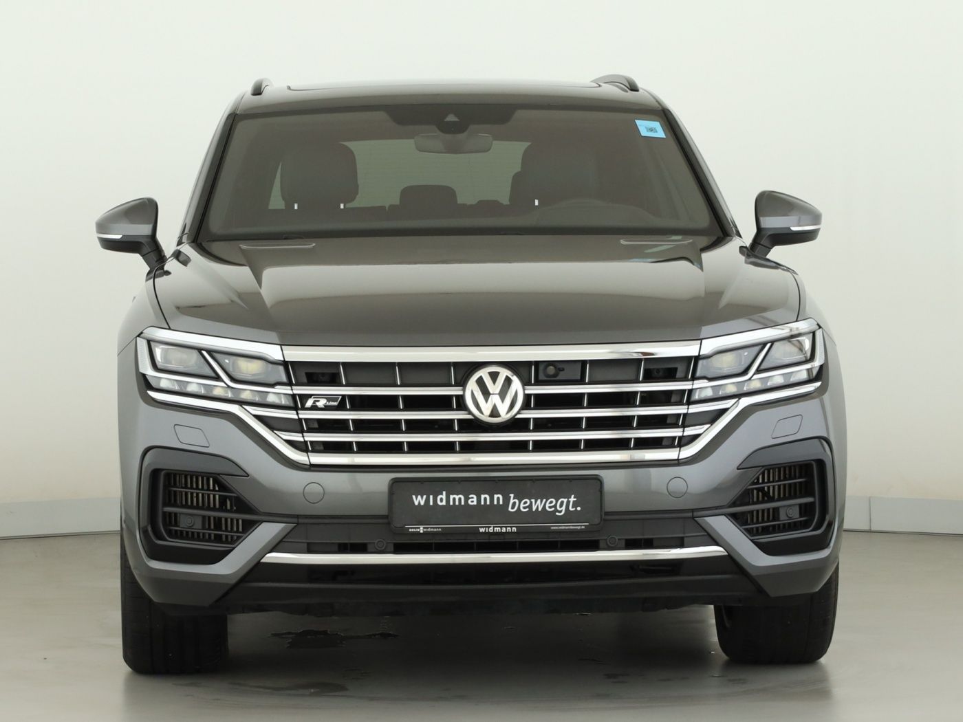 Volkswagen Touareg 4.0 V8 TDI R-Line AHK Massage Pano Stand foto 3