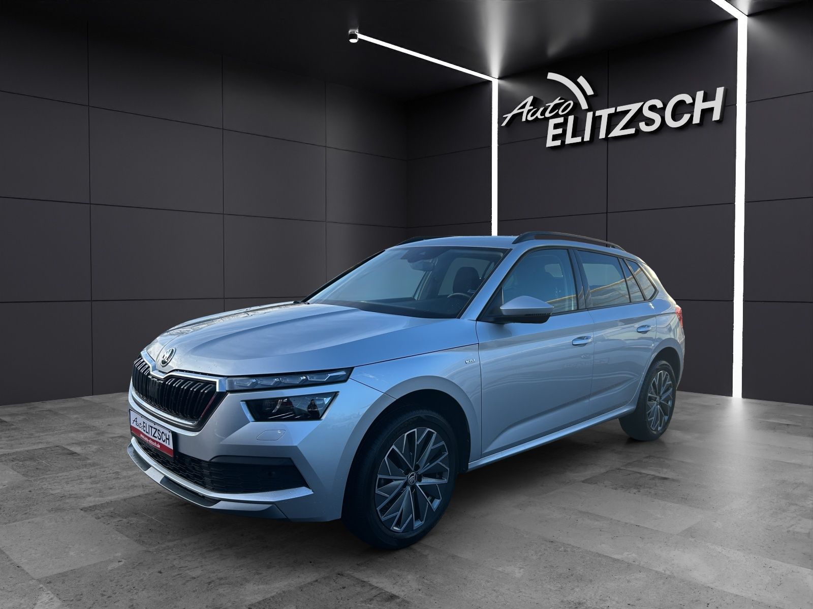 Fahrzeugabbildung SKODA Kamiq TSI Tour DSG LED Navi AID ACC RFK SH