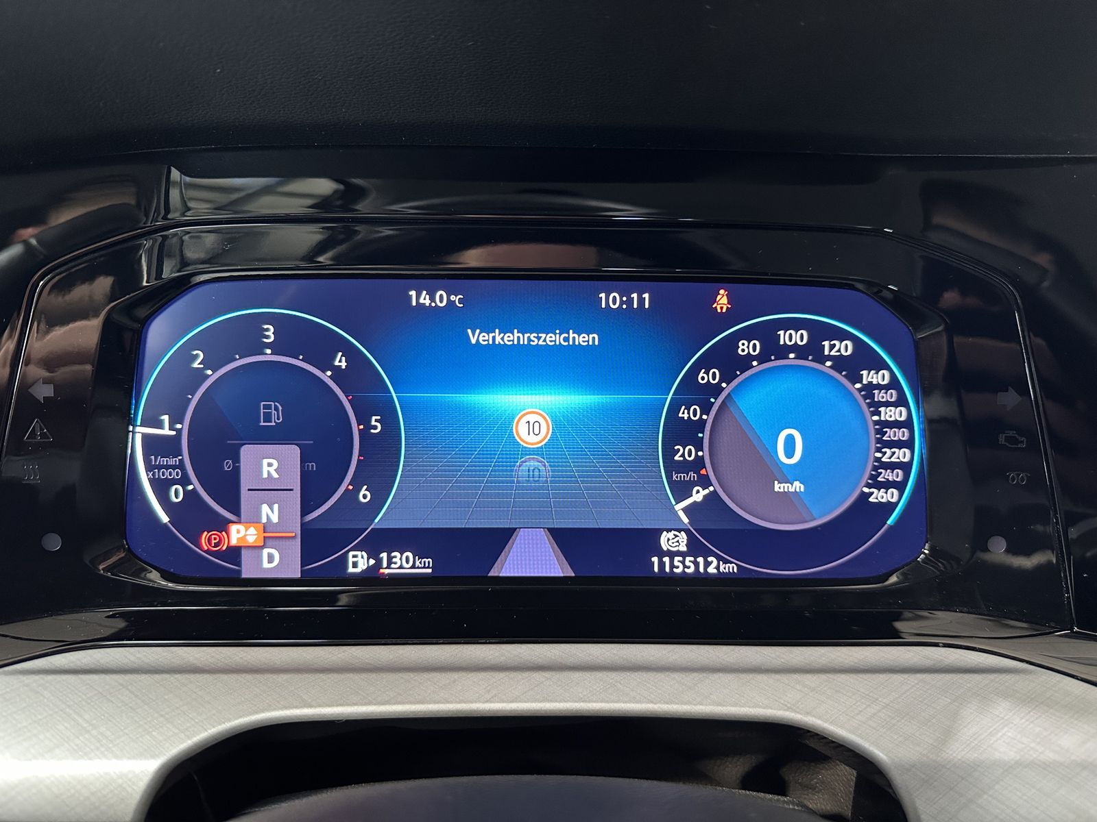 Fahrzeugabbildung Volkswagen Golf Variant 2.0 TDI DSG Life NAV+LED+ACC+STHZG