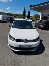 Volkswagen VW Touran 2012 - Volkswagen Touran mit CNG-Antrieb: Automatik