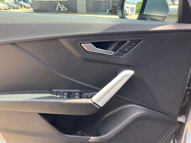 Q2 1.4 TFSI design KLIMA NAVI ALU