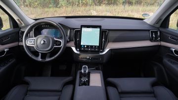 Volvo XC90 - 11