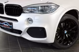 BMW X5 xDri.35i M-Sport ACC AHK Pano.Adap.LED 360° - : Allradantrieb, Geländewagen