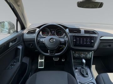 Volkswagen Tiguan - 10
