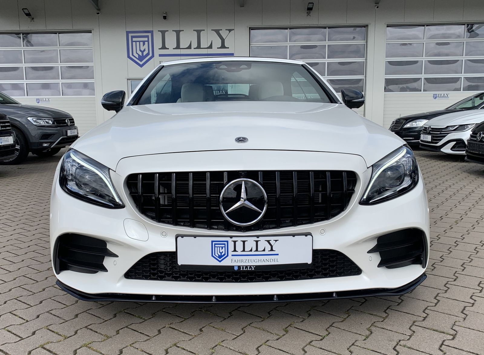 Fahrzeugabbildung Mercedes-Benz C 43 AMG 4Matic*360*AHK*Burmester*CarbonPaket*