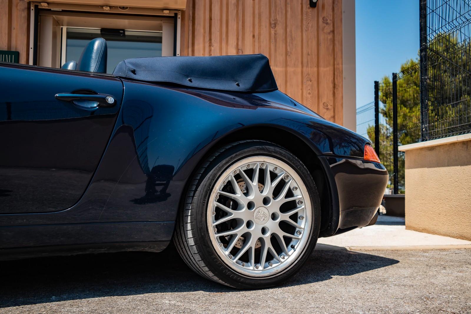 Porsche 993 Carrera Cabriolet