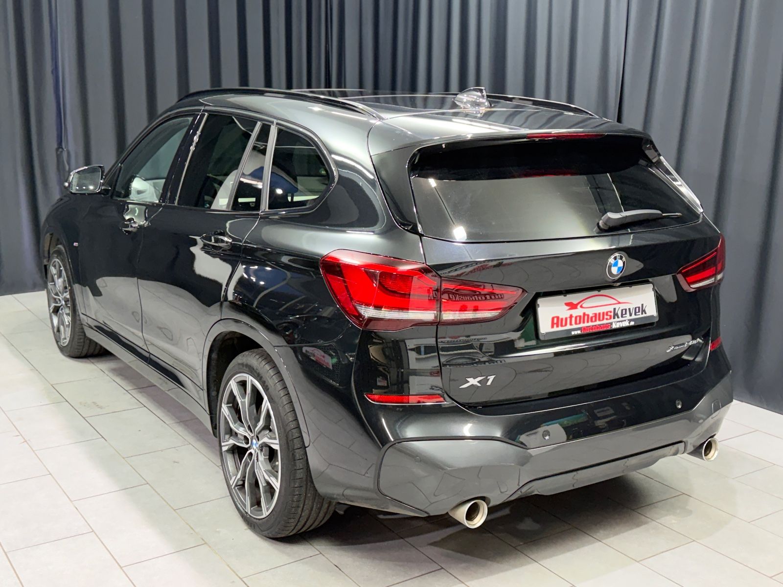 Fahrzeugabbildung BMW X1 xDrive 20d M SPORT|PANORAMA|AUTOMATIK|ACC