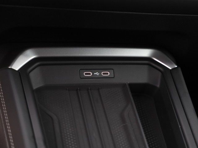 Volkswagen T-Roc - Bild 11