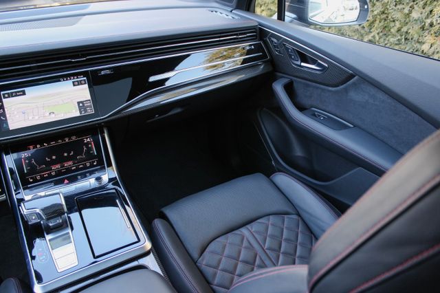 Audi SQ7 4.0 COMPETITION+ / MATRIX LED / STANDHEIZUNG