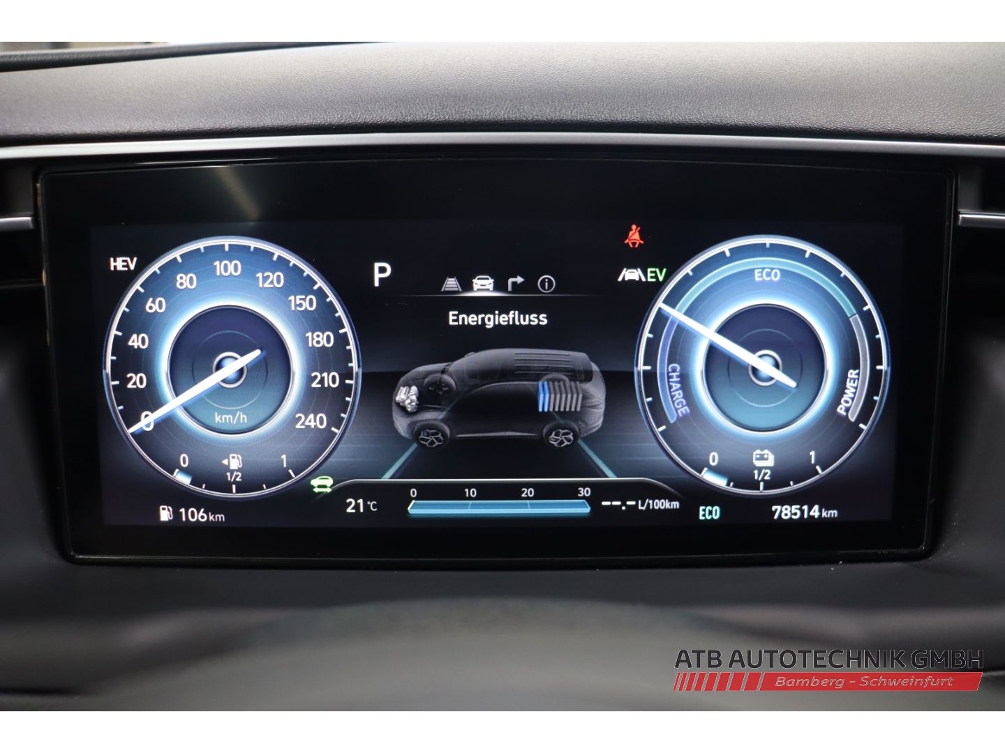 Fahrzeugabbildung Hyundai Tucson Prime PHEV 1.6 T-GDi 4WD 97,4% SOH Navi S