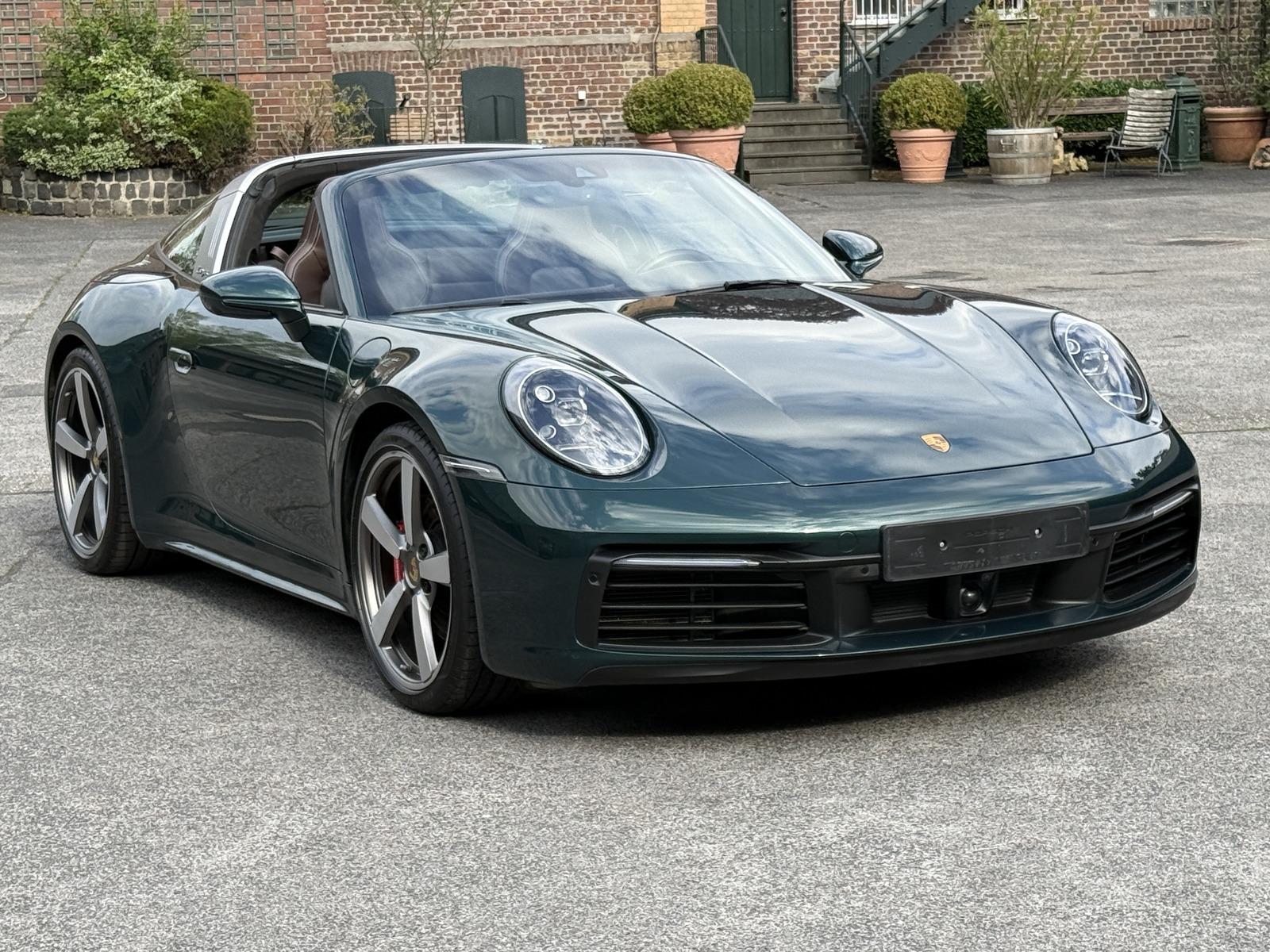 Porsche 992 911 Targa 4S *UNIKAT*LIFTSYSTEM*HA-LENKUNG*B