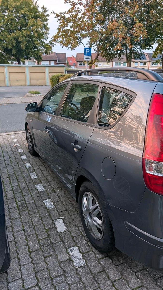 Hyundai i30 2011 — photo 5