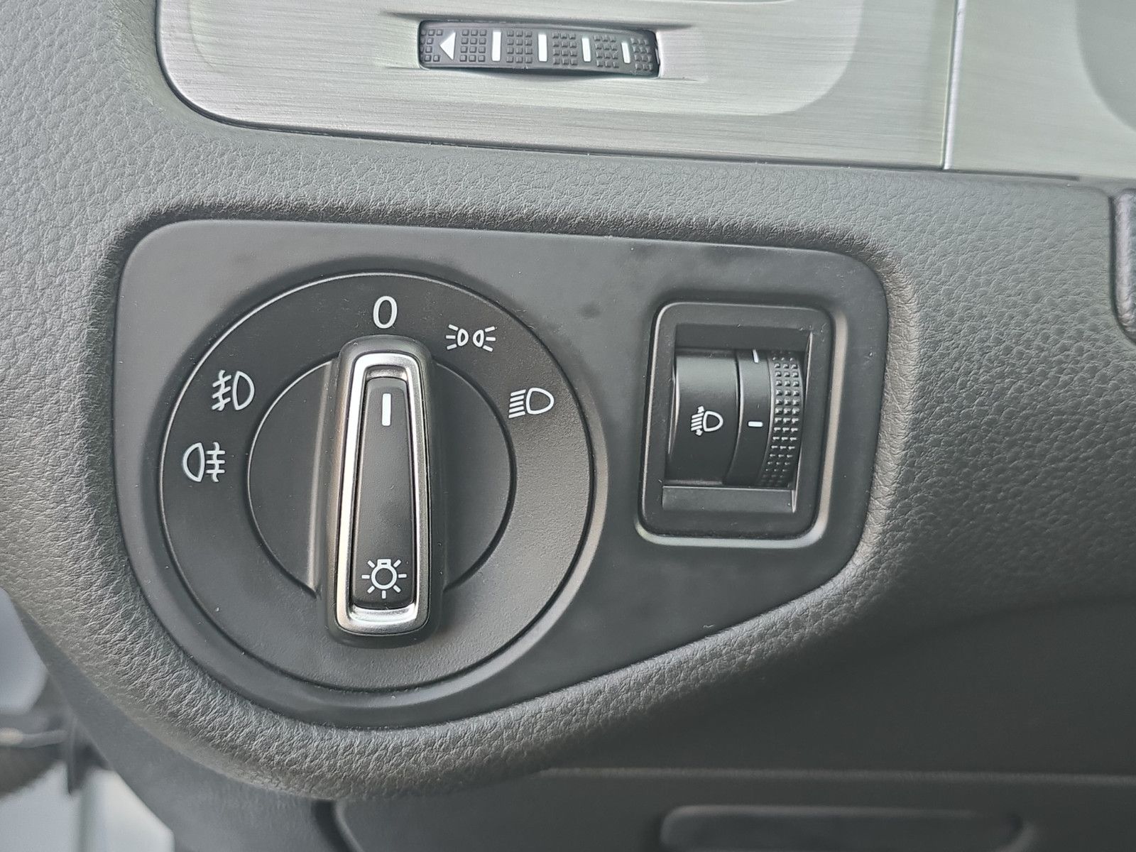 Fahrzeugabbildung Volkswagen Golf VII Variant 2.0 TDI Comfortline