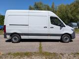 Mercedes-Benz W907 W910 211 CDI L1 H2 - Mercedes-Benz Sprinter: 211
