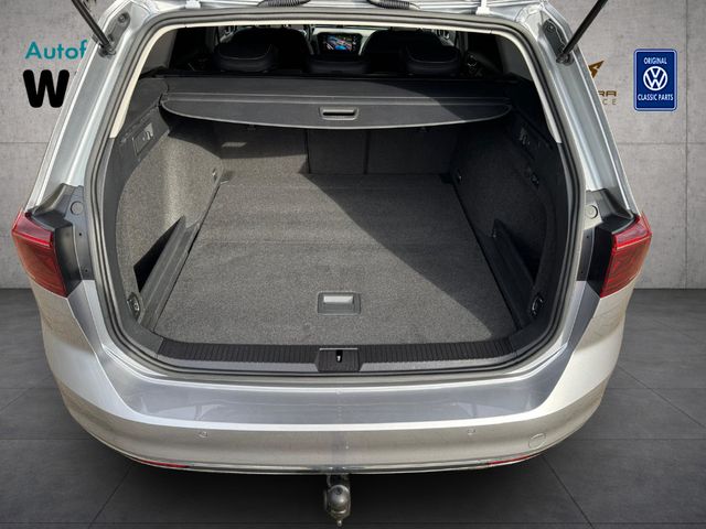 Passat Variant Elegance 2.0 TDI DSG ACC/AHK/RFK