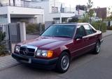 Mercedes-Benz E230 Kat (W124) Oldtimer - Mercedes-Benz W124 aus dem Jahr 1987