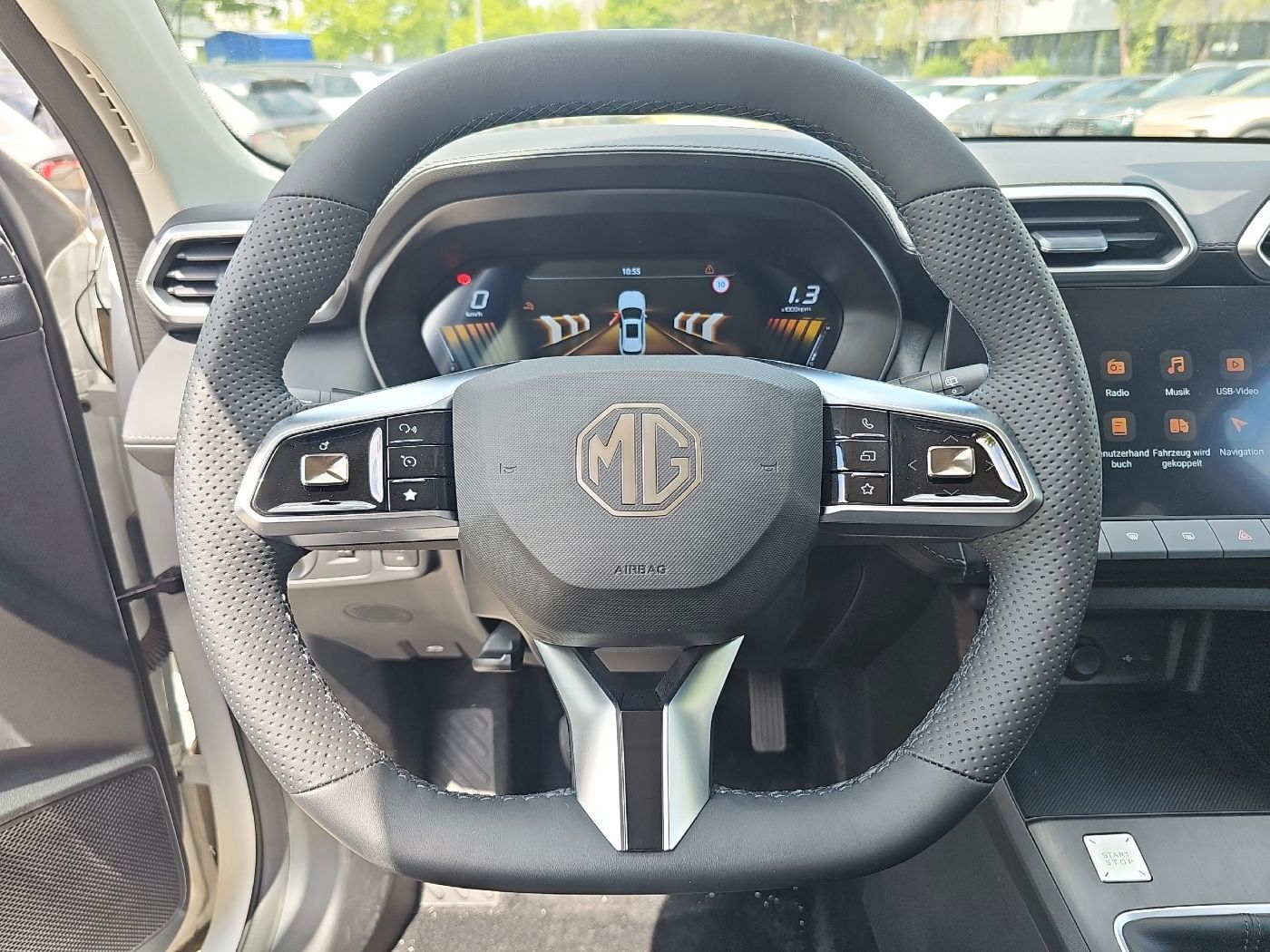 MG ZS