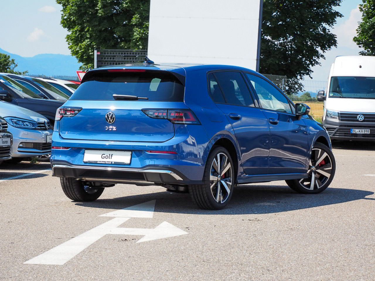 Volkswagen Golf VIII GTE 1.5 TSI DSG IQ.LIGHT AHK NAVI foto 3