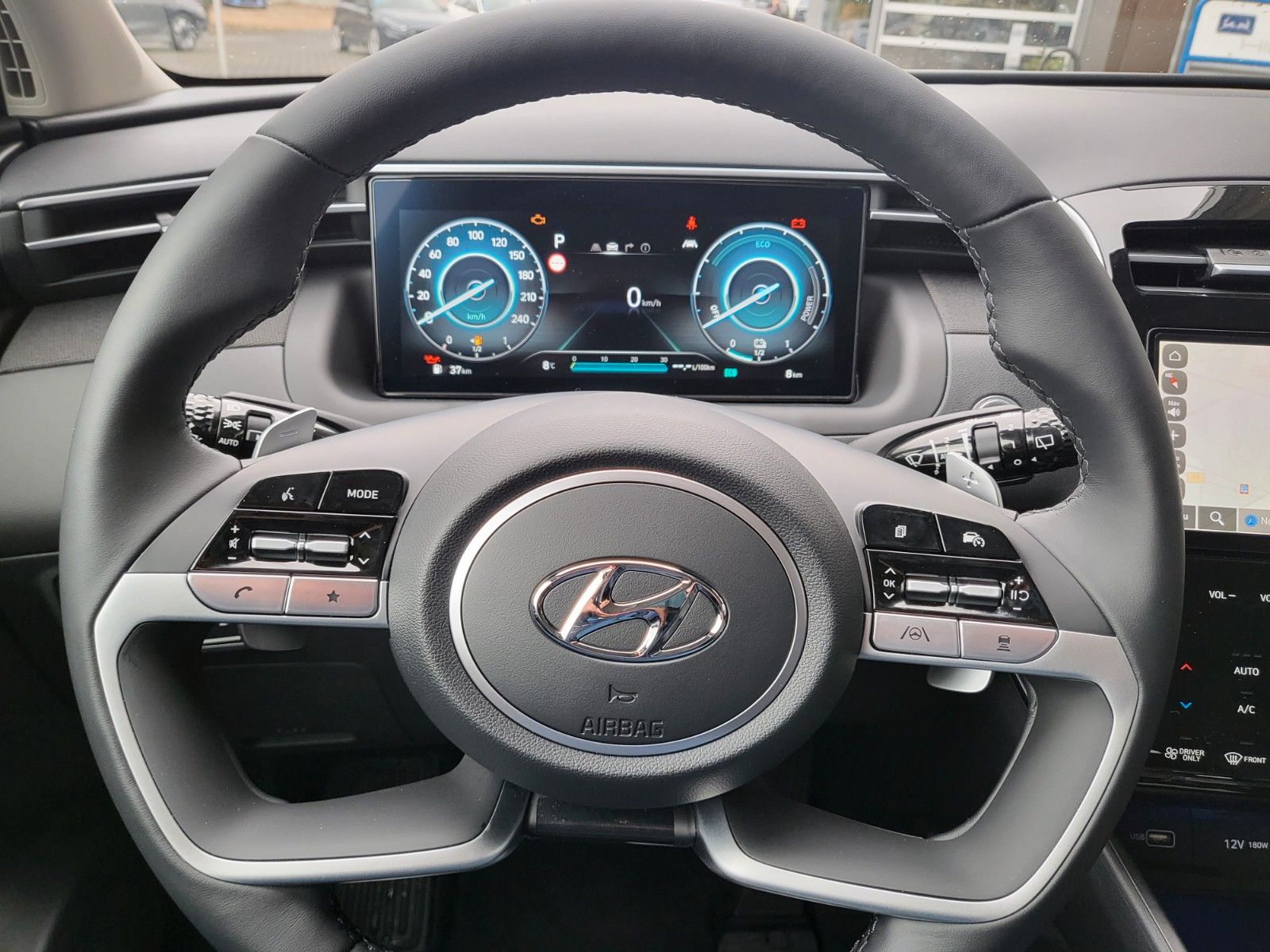 Fahrzeugabbildung Hyundai Tucson 1.6 T-GDI Plug-in Hybrid 4WD Prime PANO