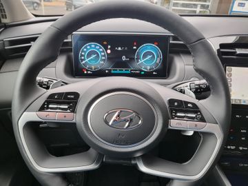 Fahrzeugabbildung Hyundai Tucson 1.6 T-GDI Plug-in Hybrid 4WD Prime PANO