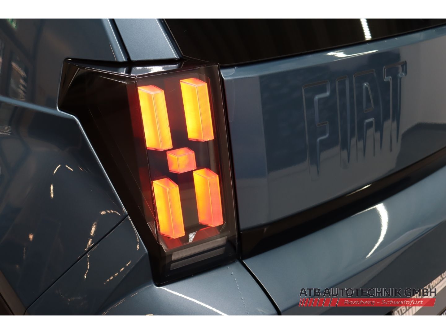 Fahrzeugabbildung Fiat Grande Panda Elektro 44kWh Batterie La Prima Win