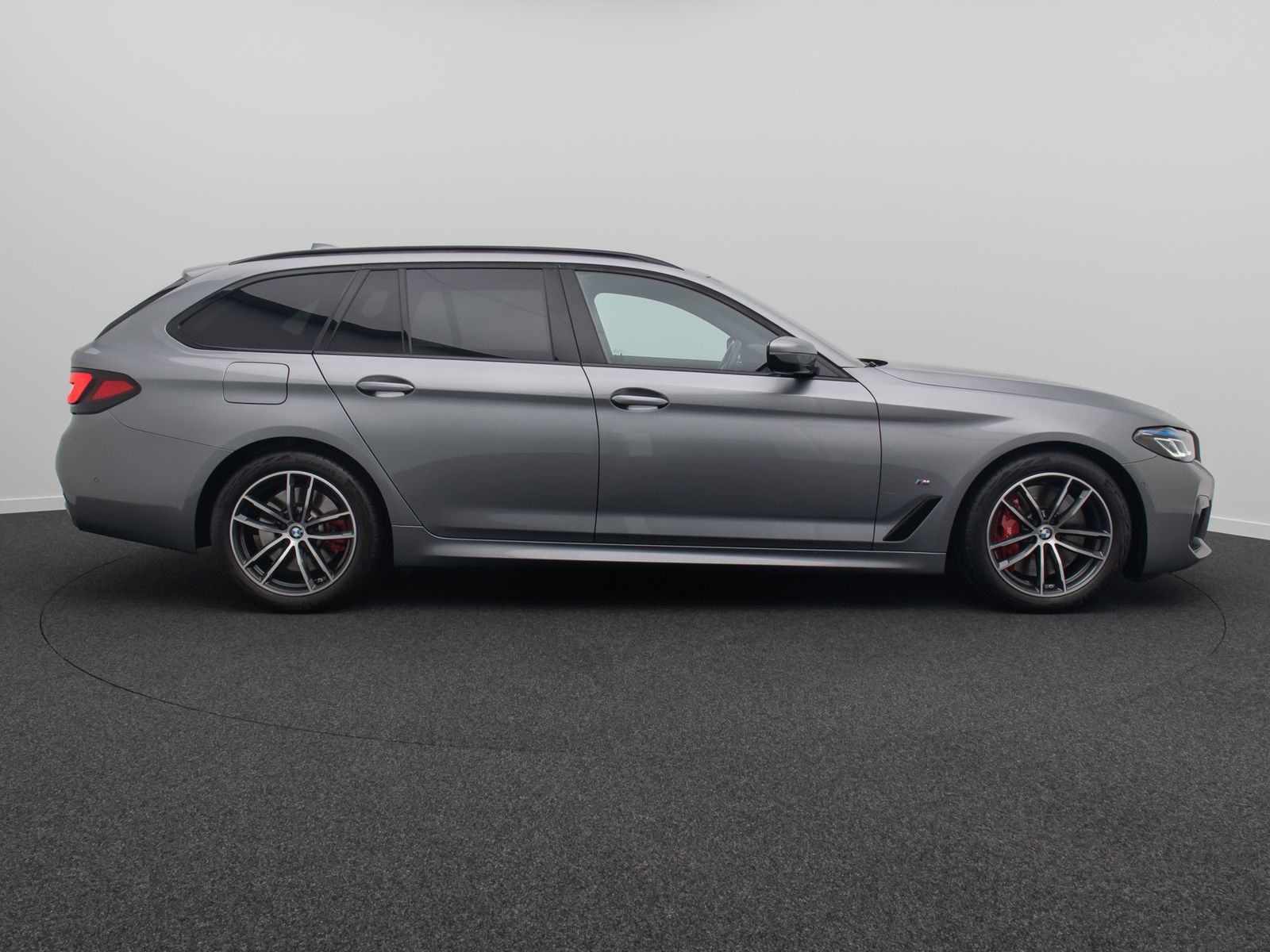 Fahrzeugabbildung BMW 530d M Sport DAB Kamera Laser AHK Komfort Alarm