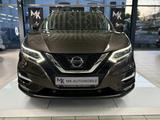 Nissan Qashqai TEKNA*PANO*NAV*360KAM*AHK*GAR - Nissan Qashqai Gebrauchtwagen in Düsseldorf