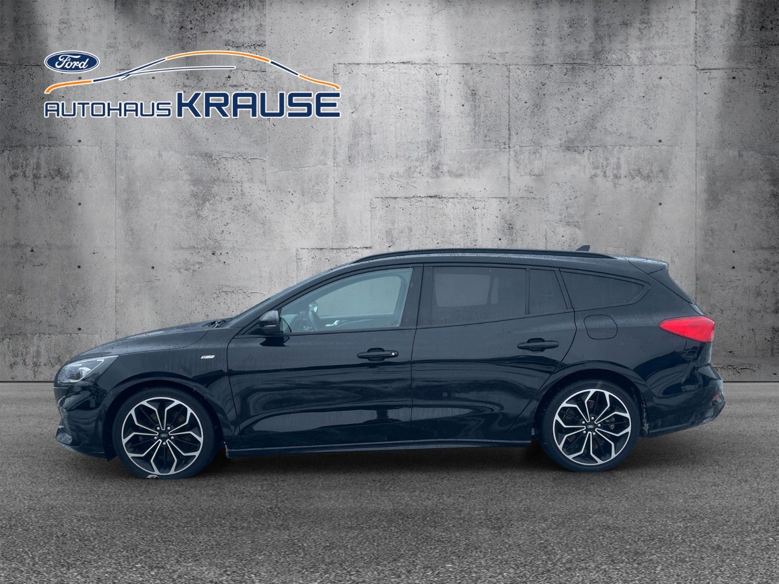 Fahrzeugabbildung Ford Focus Turnier ST-Line