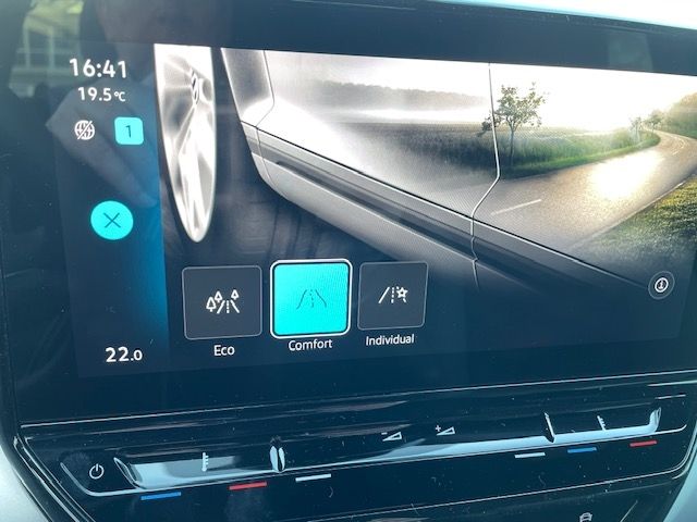 ID.4 Pure Navi LED Apple CarPlay Android Auto Kl