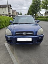 Hyundai TUCSON 2.0 2WD TÜV Oktober 2026 - Hyundai TUCSON aus 2007