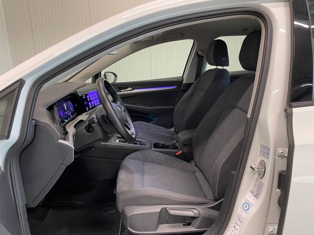 Golf VIII Variant Life 1.0 eTSI DSG NAVI ACC