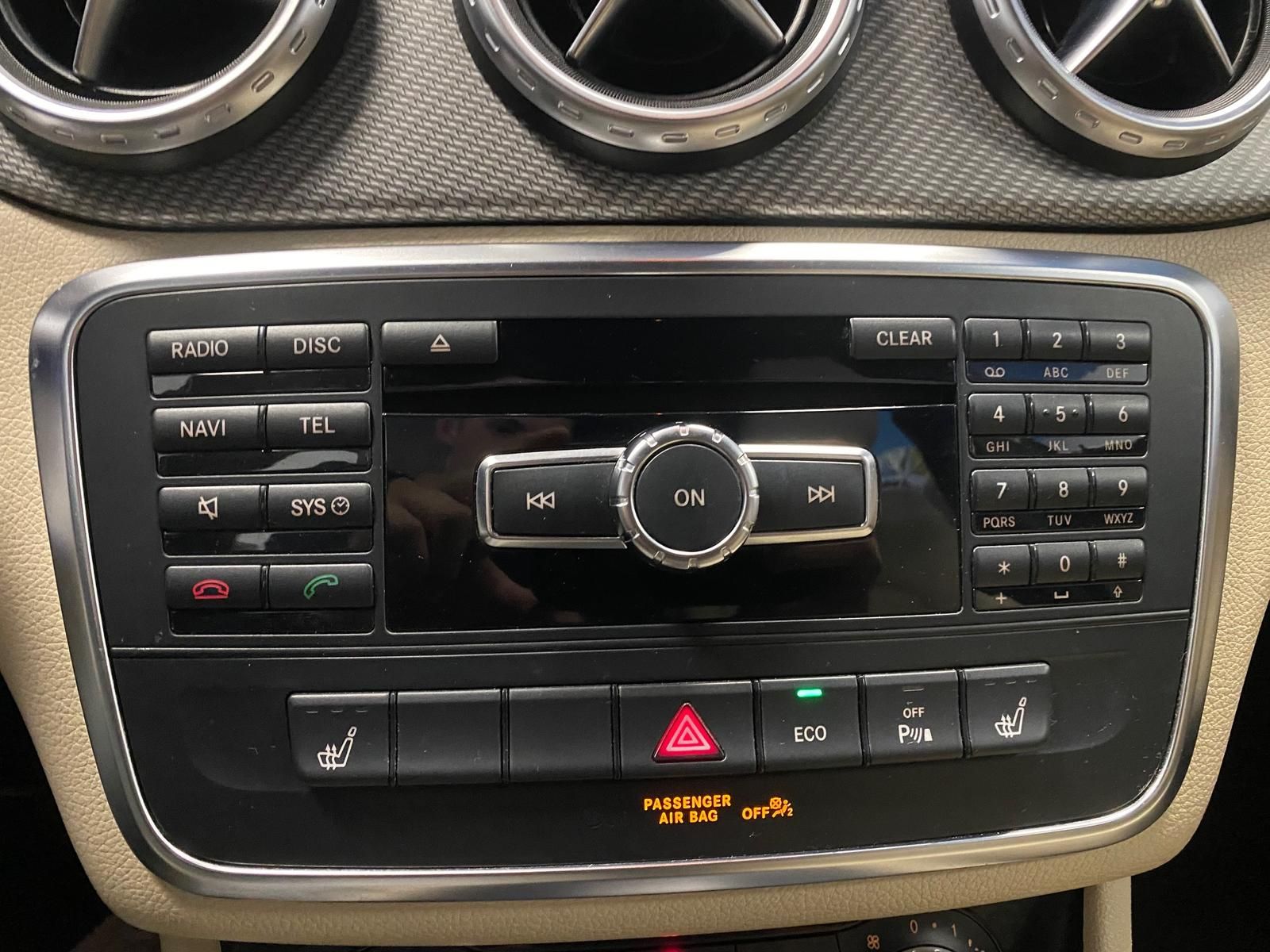 Fahrzeugabbildung Mercedes-Benz GLA 200 2.1 CDI KAT GLA 200 CDI / d (156.908) NA