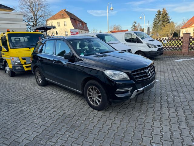 Mercedes-Benz ML 250 ML -Klasse ML 250 CDI BlueTec