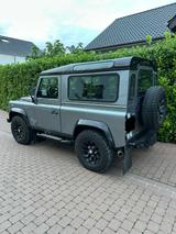 Land Rover Defender 90 TD4 Rough 2 * 1.Hd. * TOP Zustand * - gebrauchte Land Rover Defender aus dem Jahr 2013