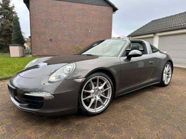 Porsche 991 TARGA 4 SPORT CHRONO 1.HAND