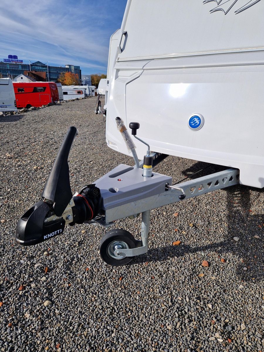 Fahrzeugabbildung Knaus Sport 450 FU