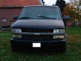 Chevrolet "Black Beauty "Astro Van 4WD mit LPG - Chevrolet Astro: Van